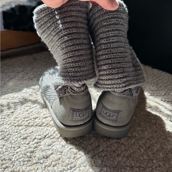 Ugg classic cardi boots - Picture 3 of 5